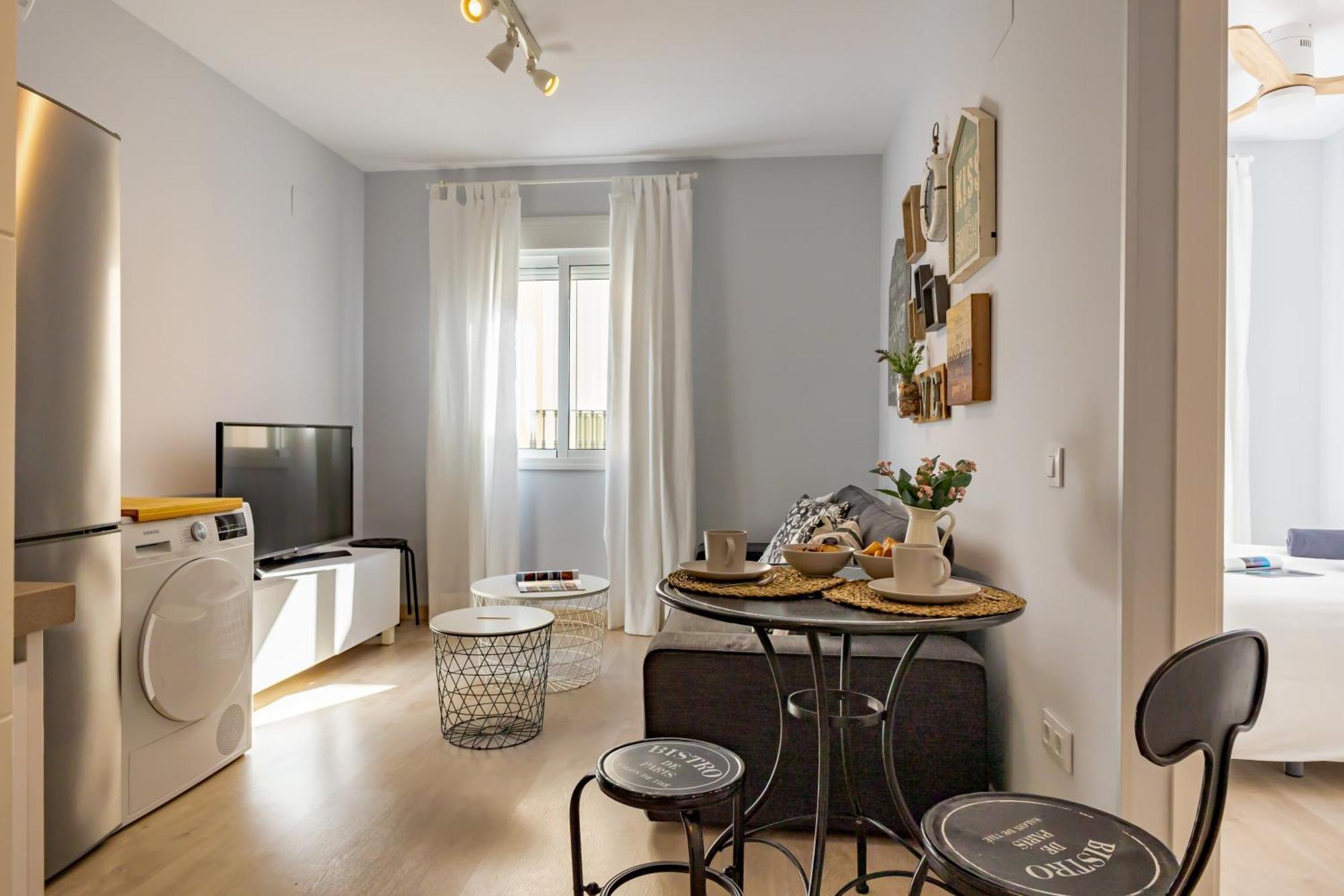 Charming 2 Bedroom Apartment At Iconic Triana Neighborhood By Ocityzen Sevilla Exteriör bild