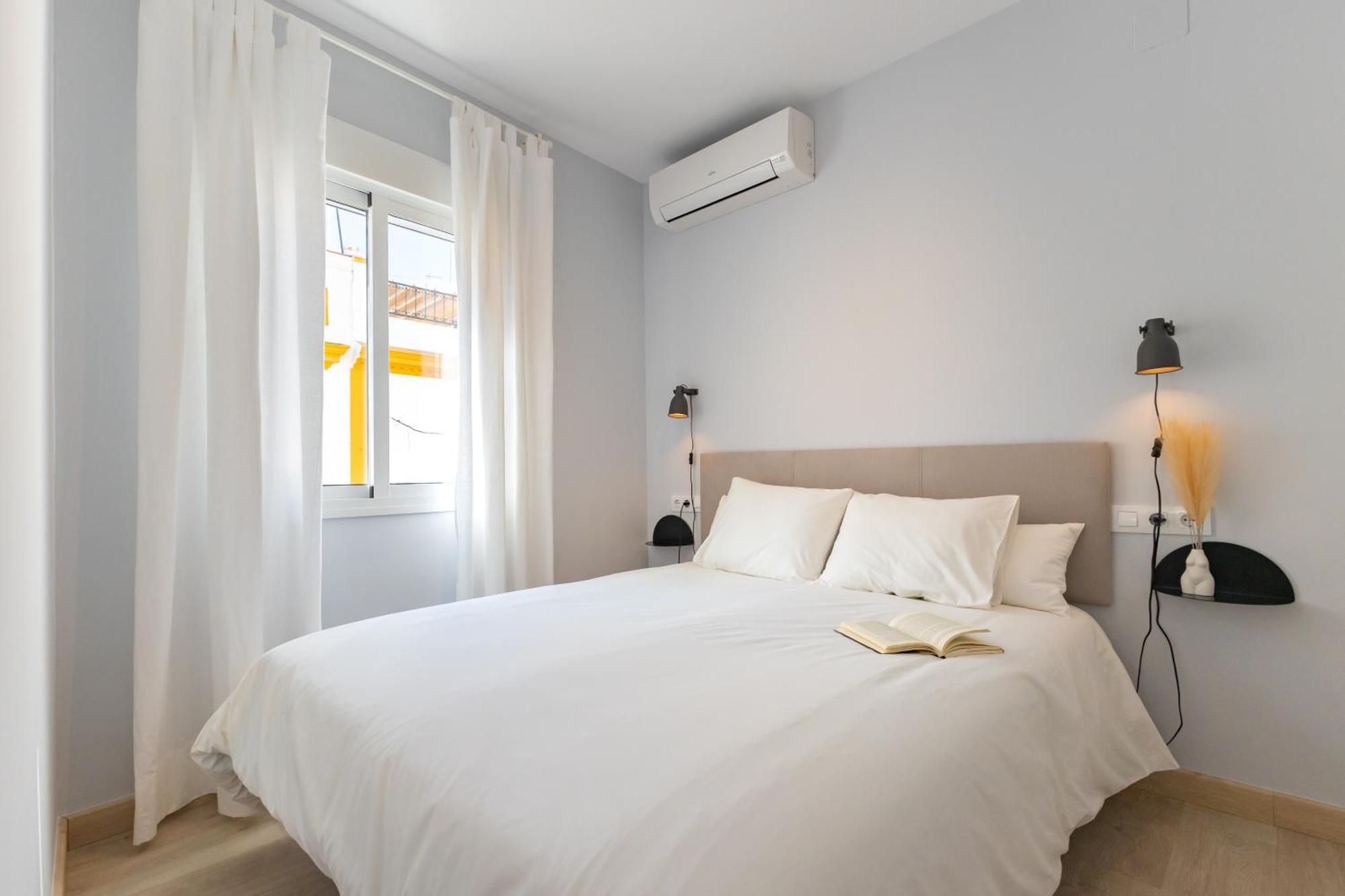 Charming 2 Bedroom Apartment At Iconic Triana Neighborhood By Ocityzen Sevilla Exteriör bild